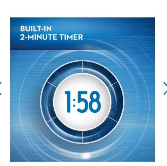 The Oral-B Pro 500 Rechargeable Electric Toothbrush - Picture 5 of 10